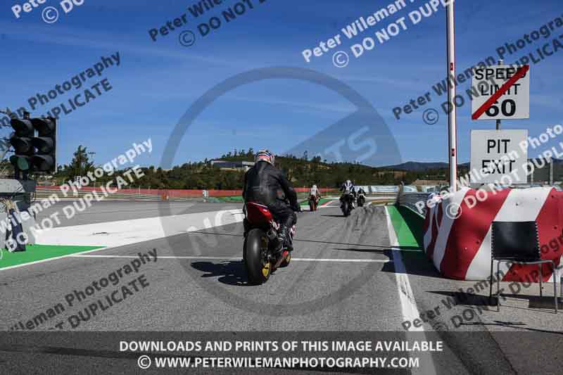 motorbikes;no limits;peter wileman photography;portimao;portugal;trackday digital images